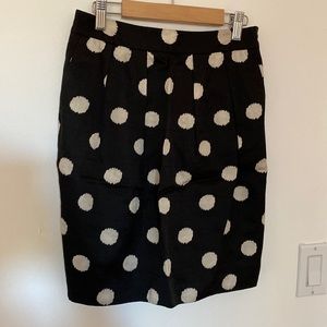 Black mini skirt with white dot